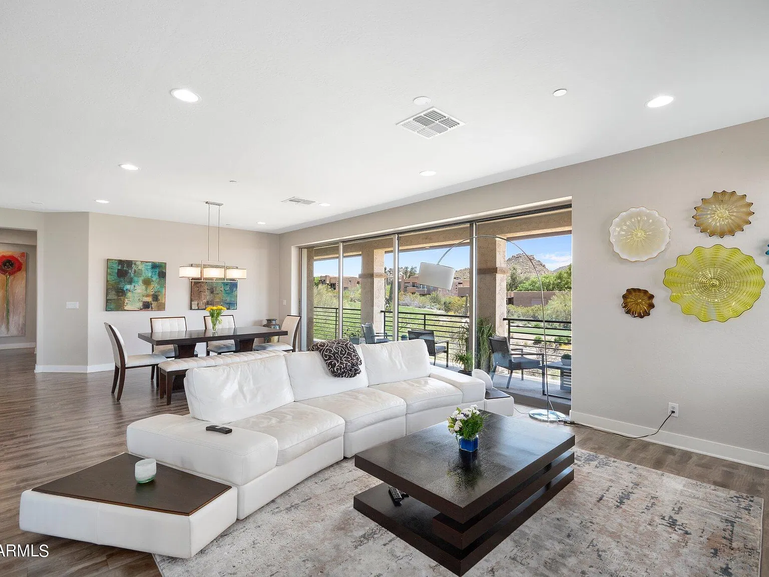 2 bed, 2.0 bath, 1936 sqft, $4,495 — Photo 3