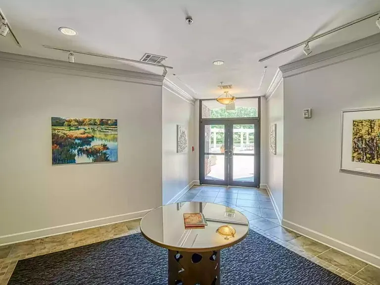 155 E Broad St #307 — Photo 13