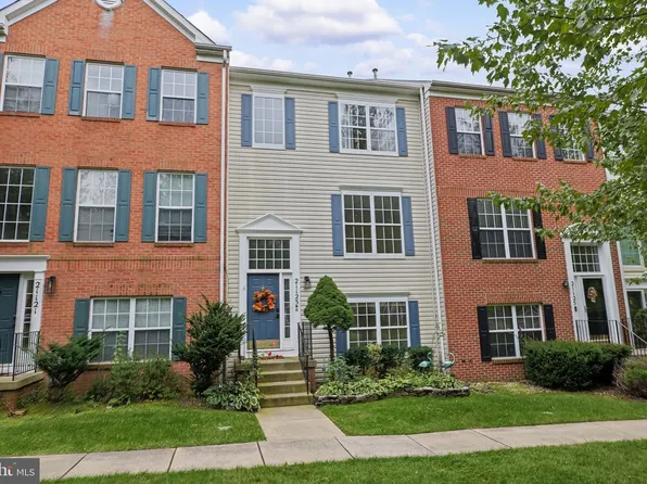 21123 Camomile Ct #113, Germantown, MD 20876