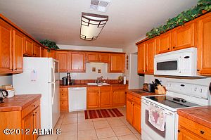 3rd image of 5225 E Escondido Cir