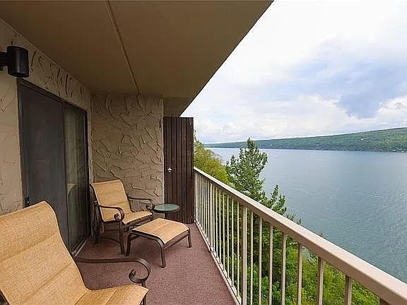 4th image of 167 Cliffside Dr Unit 167