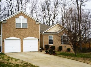 2660 Paradise Dr, Spring Hill, TN 37174