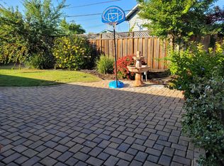 5690 Rotterdam Ln, San Jose, CA 95118