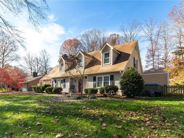 438 Valleymeade Dr, Kernersville, NC 27284