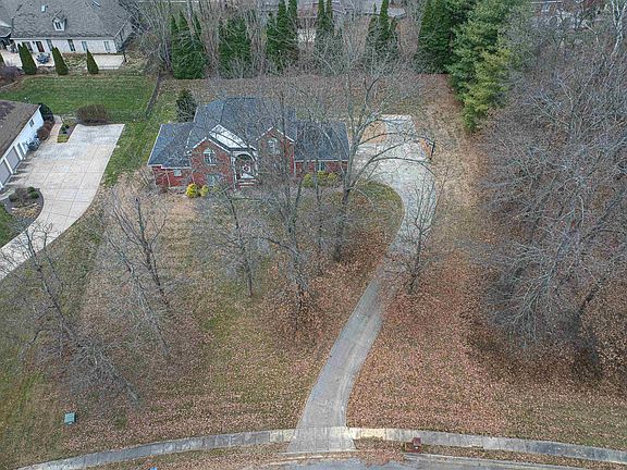2nd image of 6466 Thorn Ridge Dr