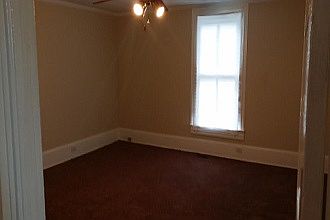 5th image of 628 Wood St
