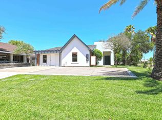 8702 Puerto Vallarta, Laredo, TX 78045