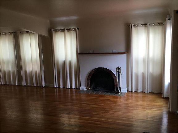 5th image of 1784 Poli St