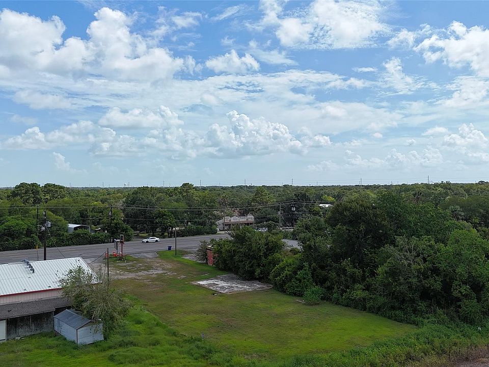 2nd image of 8507 Highway 6