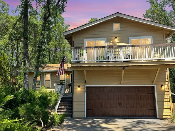 12050 Torrey Pines Dr, Auburn, CA 95602