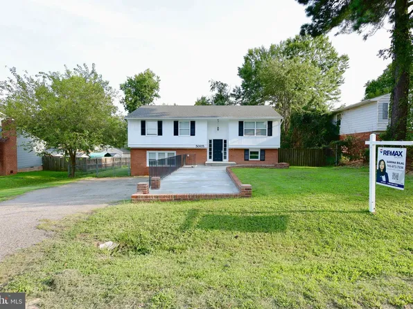 5005 Blake Dr, Fredericksburg, VA 22407