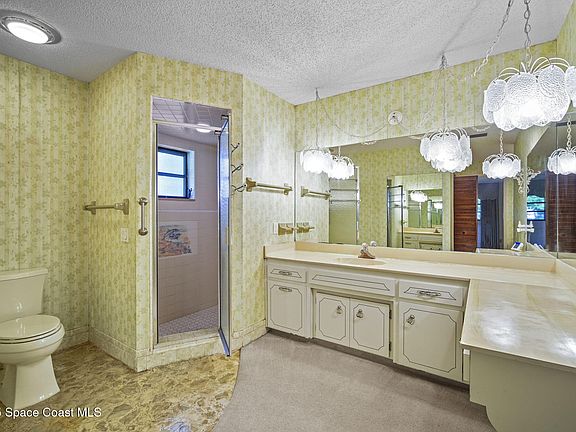 5th image of 1185 Ashlyn Dr