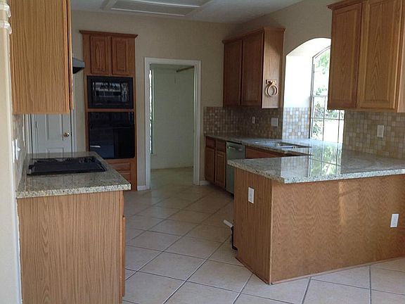 Kitchen, new granite countertops