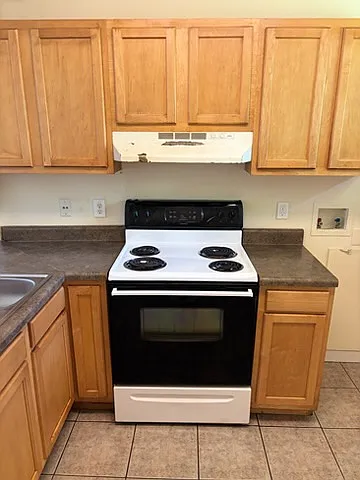 2 bed, 800 sqft, $695 — Photo 4