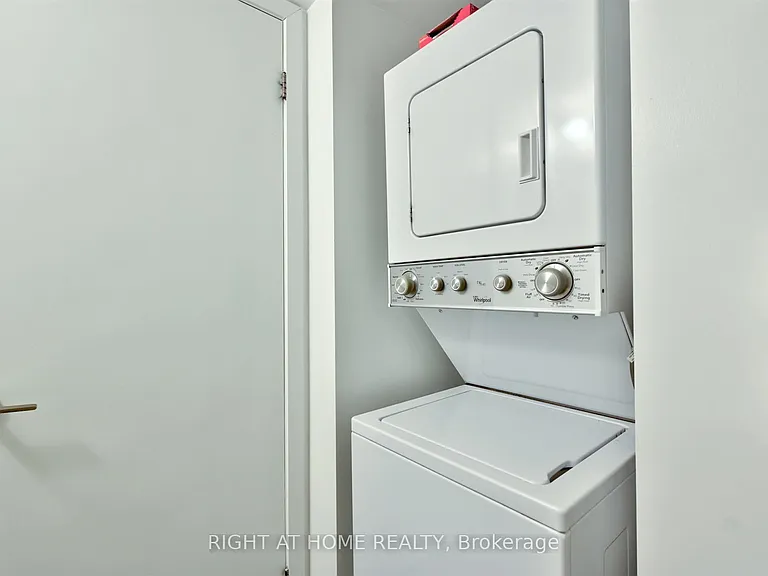 68 Abell St W #336 — Photo 14