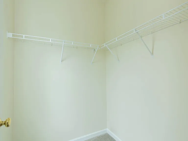 305 Lewisburg Ln — Photo 14
