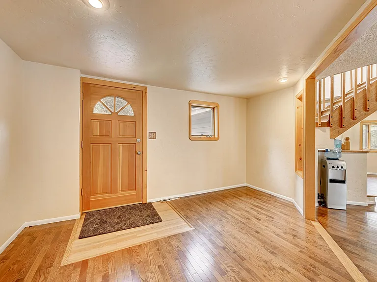 140 Deer Ln — Photo 11