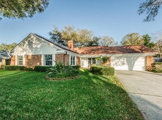 2575 Knotty Pine Way, Clearwater, FL 33761