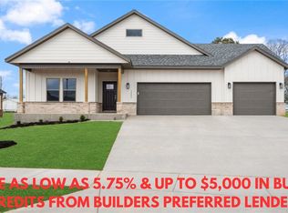 2216 Riggins Ave, Pea Ridge, AR 72751