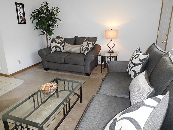 4th image of 2888 Mogadore Rd #1680168