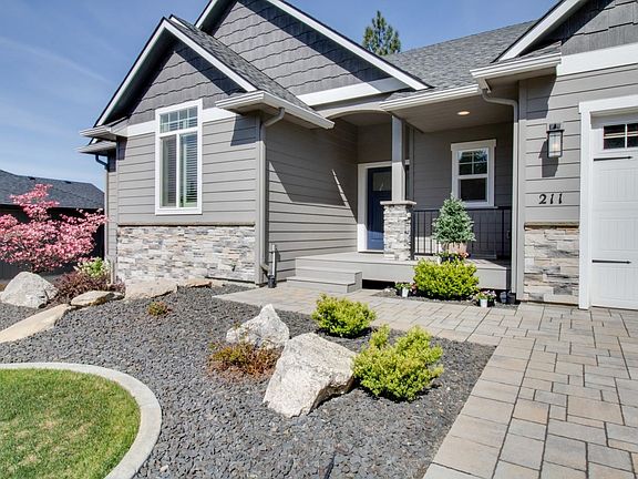 4th image of 211 E Dart Hill Ln