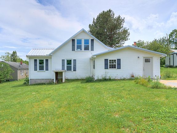 2nd image of 8033 Church Hill Ln