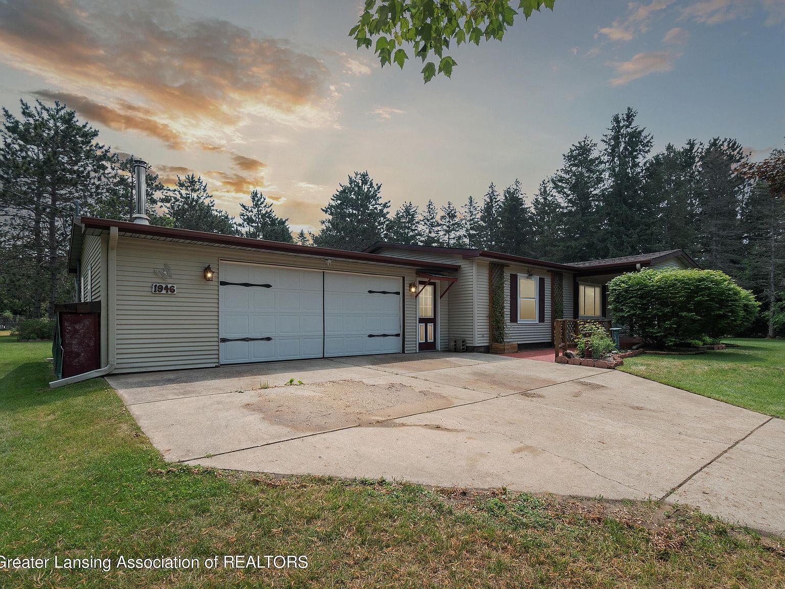 1946 Bell St, Central Lake, MI 49622 Zillow