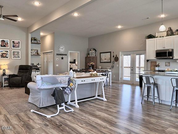 2nd image of 2063 Goff Ridge Rd