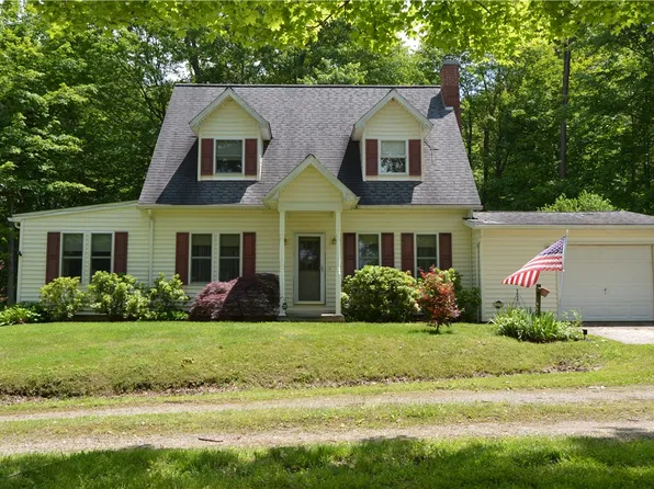 3244 Maple Ln, Jamestown, PA 16134