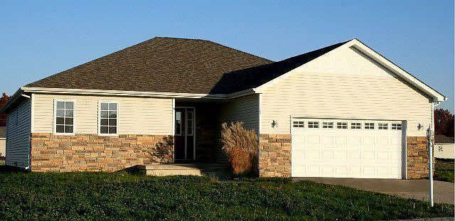 Beautiful Custom Built Ranch