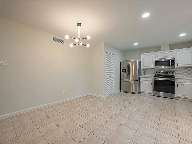 16810 Sweno Ct — Photo 18