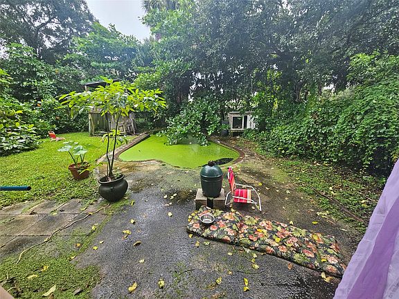 2nd image of 2888 SW 17th Street