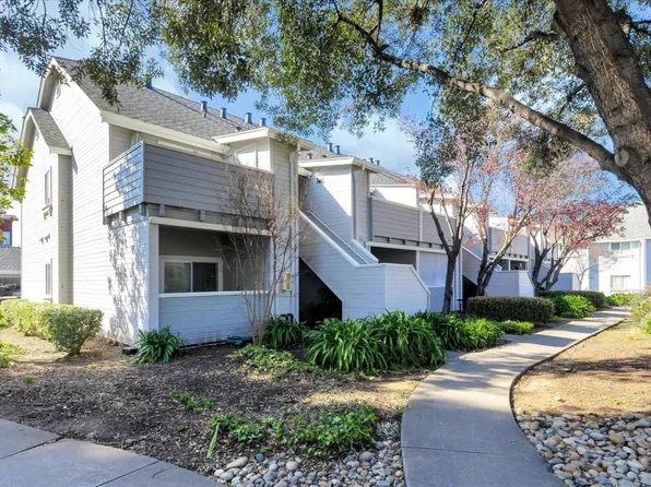 388 Shadow Run Dr Unit 388, San Jose, CA 95110
