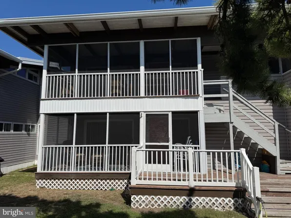 25 Collins Ave #3A, Dewey Beach, DE 19971