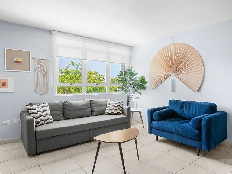Apt 304 Atlantic Court Apartments 59 C San Miguel — Photo 5