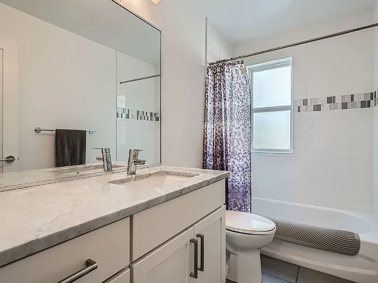 2142 Julian St — Photo 18