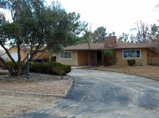 15175 Kinai Rd, Apple Valley, CA 92307