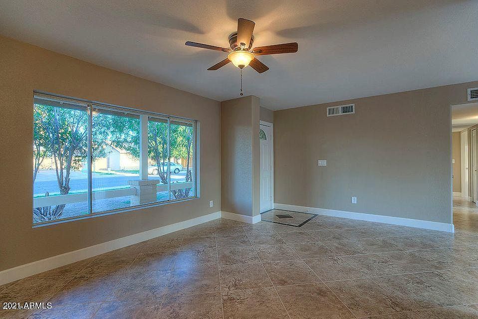 1st image of 6104 N 72nd Dr