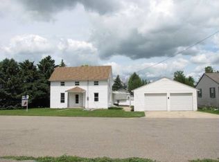 106 2nd St, Haverhill, IA 50120