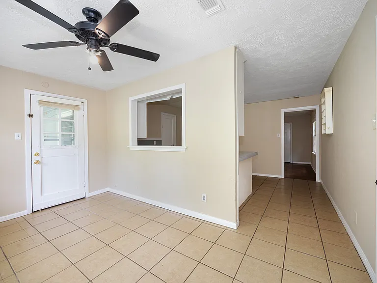 312 Harris Blvd — Photo 12