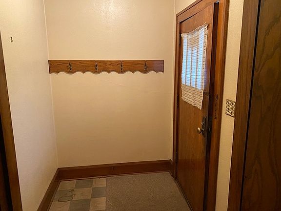4th image of 1648 9th Ave