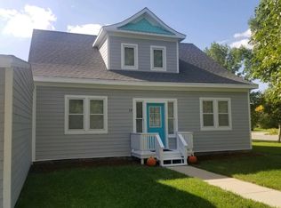 19 Winther St, Ray, ND 58849