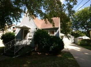 1230 4th Ave SE, Rochester, MN 55904