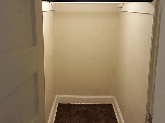 5th image of 10000 Lamont Ave #1