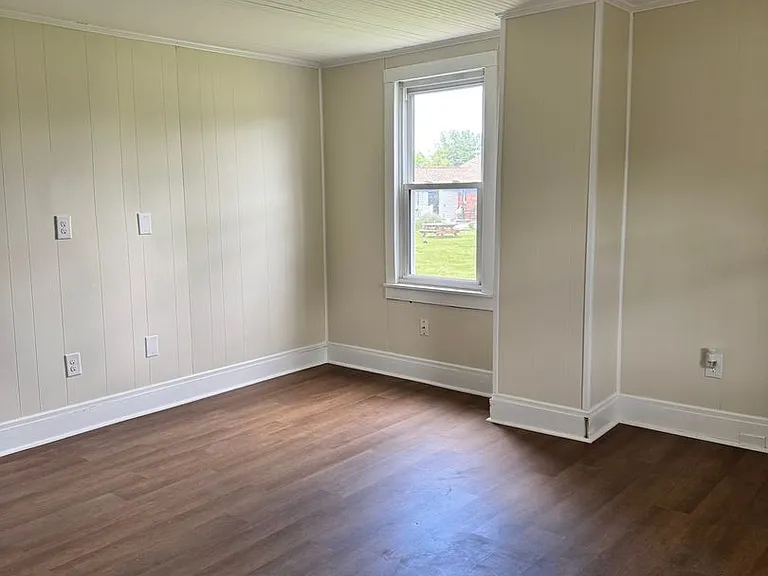 11162 Port Republic Rd — Photo 10