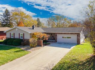 1403 Bird Ct, Normal, IL 61761