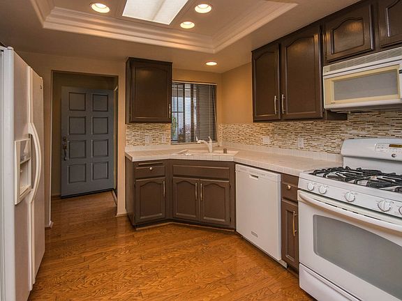 3rd image of 1855 Spyglass Cir