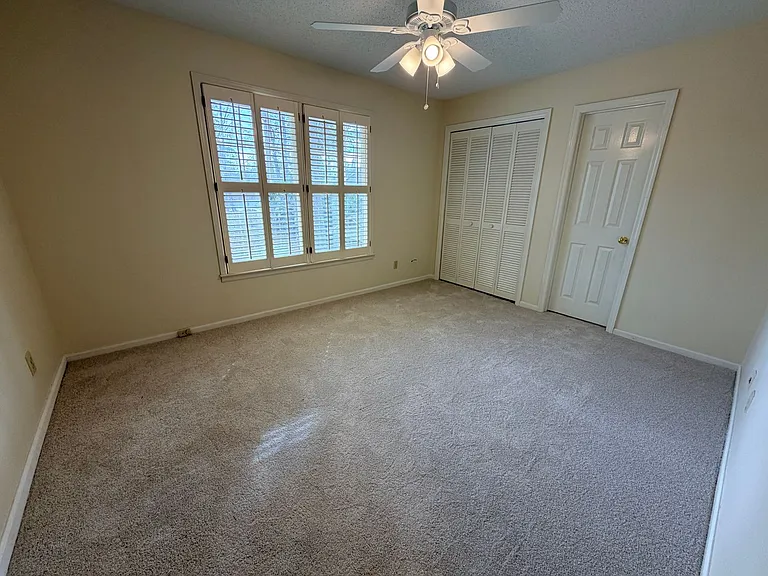 2124 Northwood Cir — Photo 18