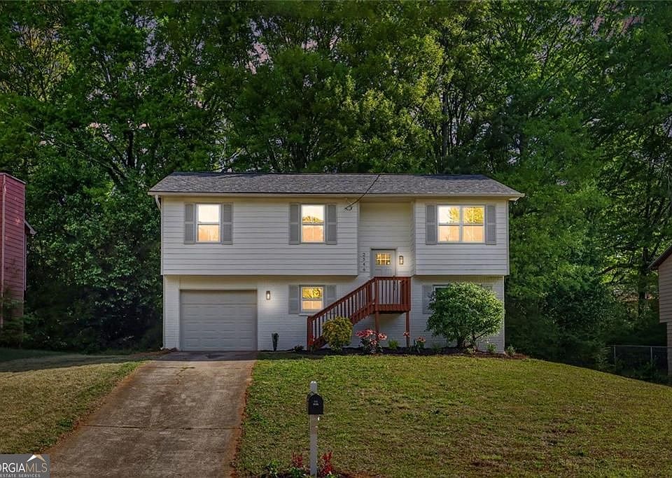 1st image of 2546 Candler Woods Dr