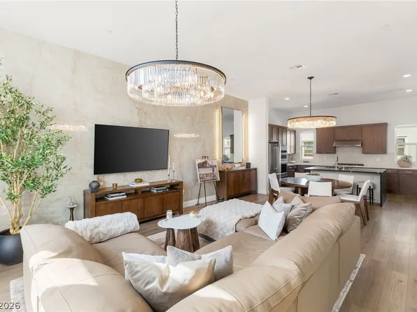 664 Fortis Crk, Las Vegas, NV 89138